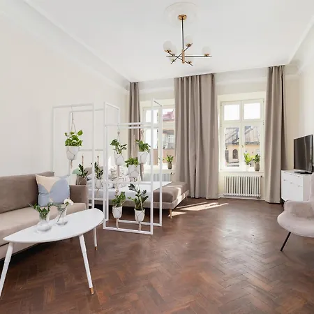 3 Bedroom - Rejtana 10 * Krakow